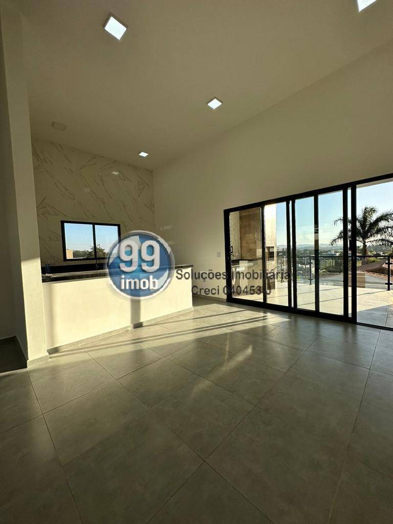 Casa à venda com 3 quartos, 193m² - Foto 7