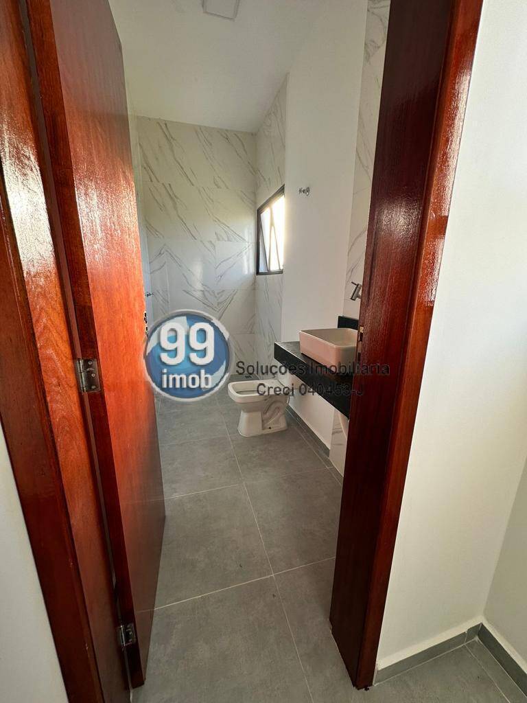 Casa à venda com 3 quartos, 193m² - Foto 9