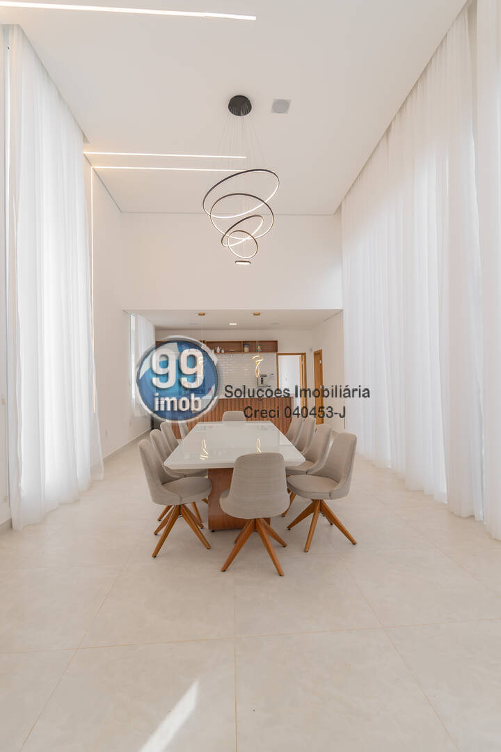 Casa à venda com 4 quartos, 560m² - Foto 16