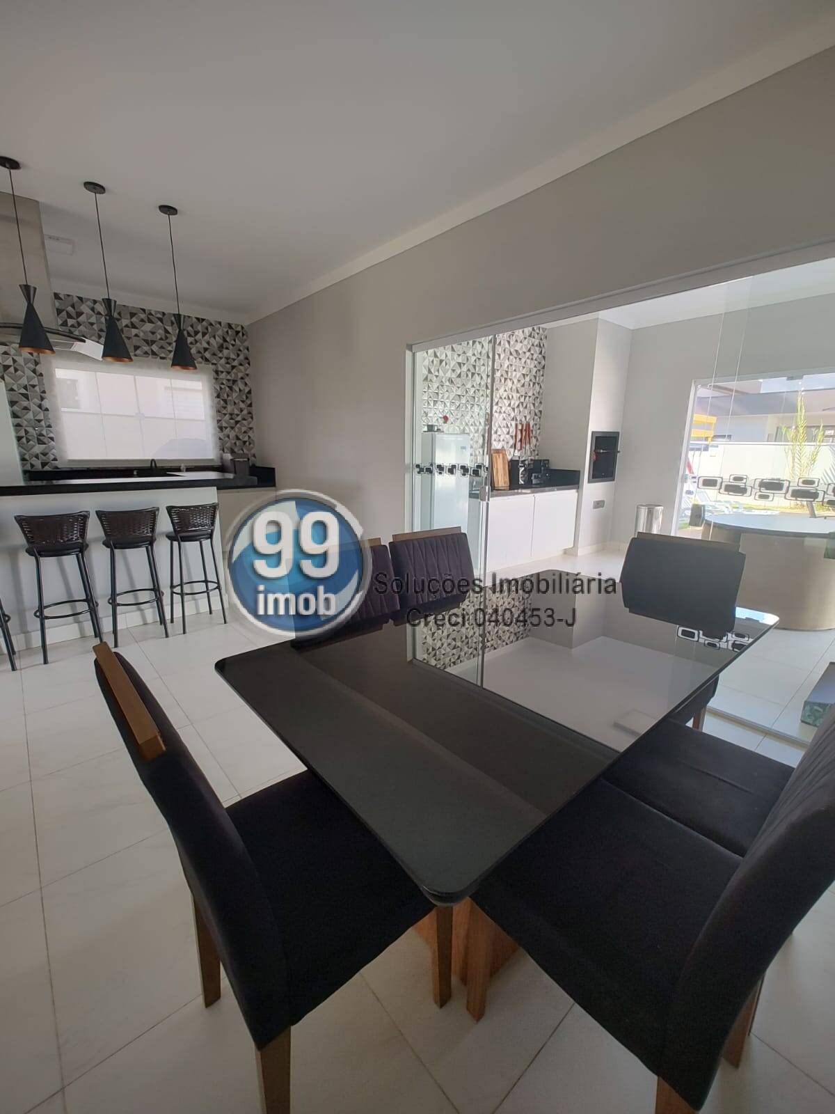 Casa para alugar com 3 quartos, 295m² - Foto 6