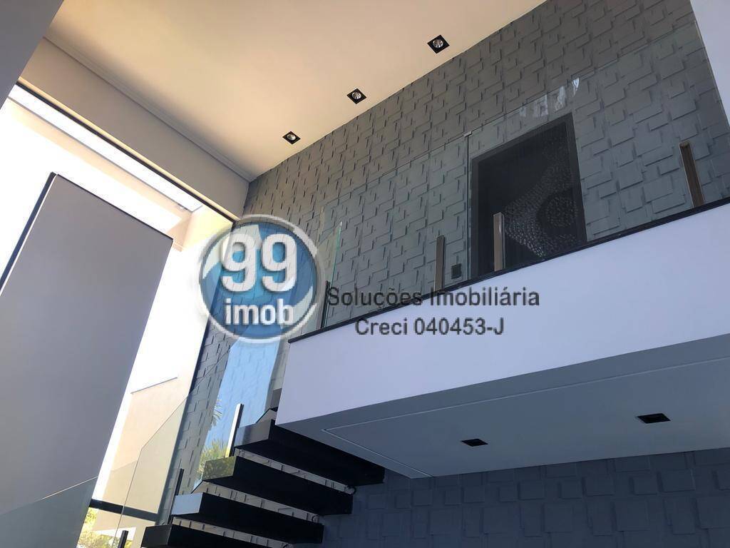 Casa à venda com 3 quartos, 200m² - Foto 7