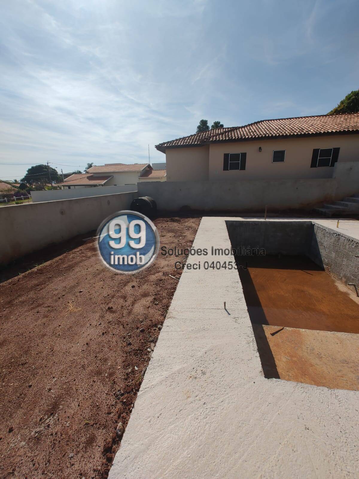 Casa à venda com 3 quartos, 220m² - Foto 9