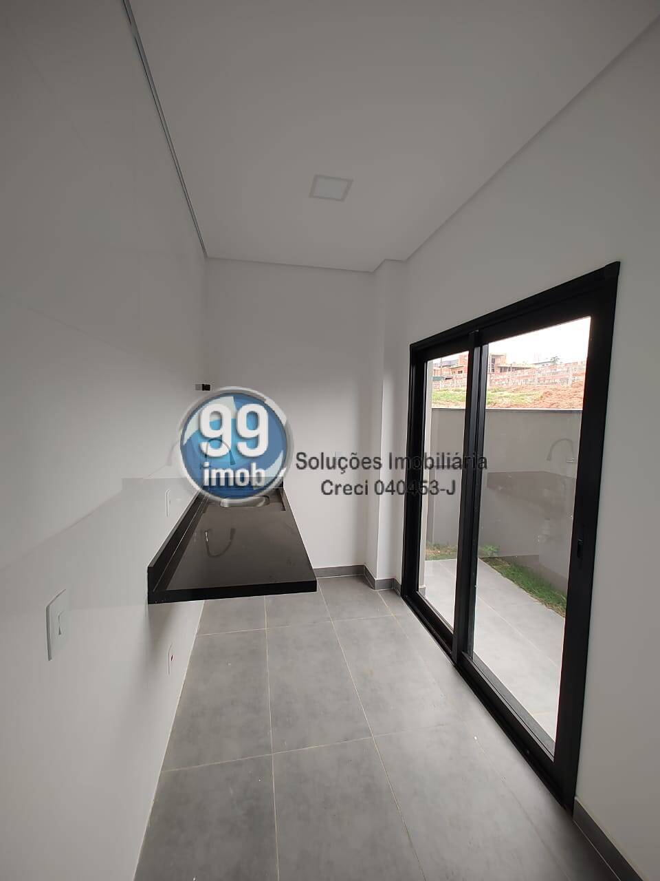 Casa à venda com 4 quartos, 240m² - Foto 8