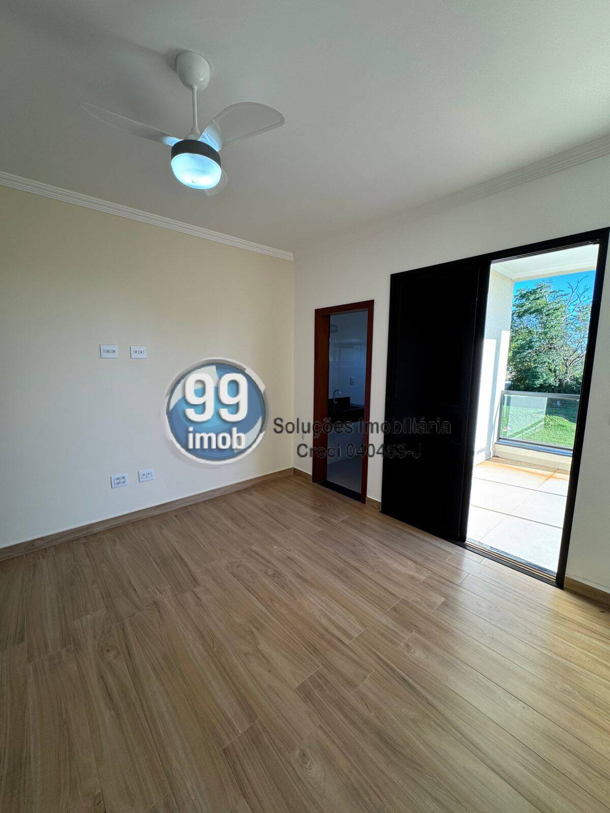 Casa à venda com 3 quartos, 121m² - Foto 16