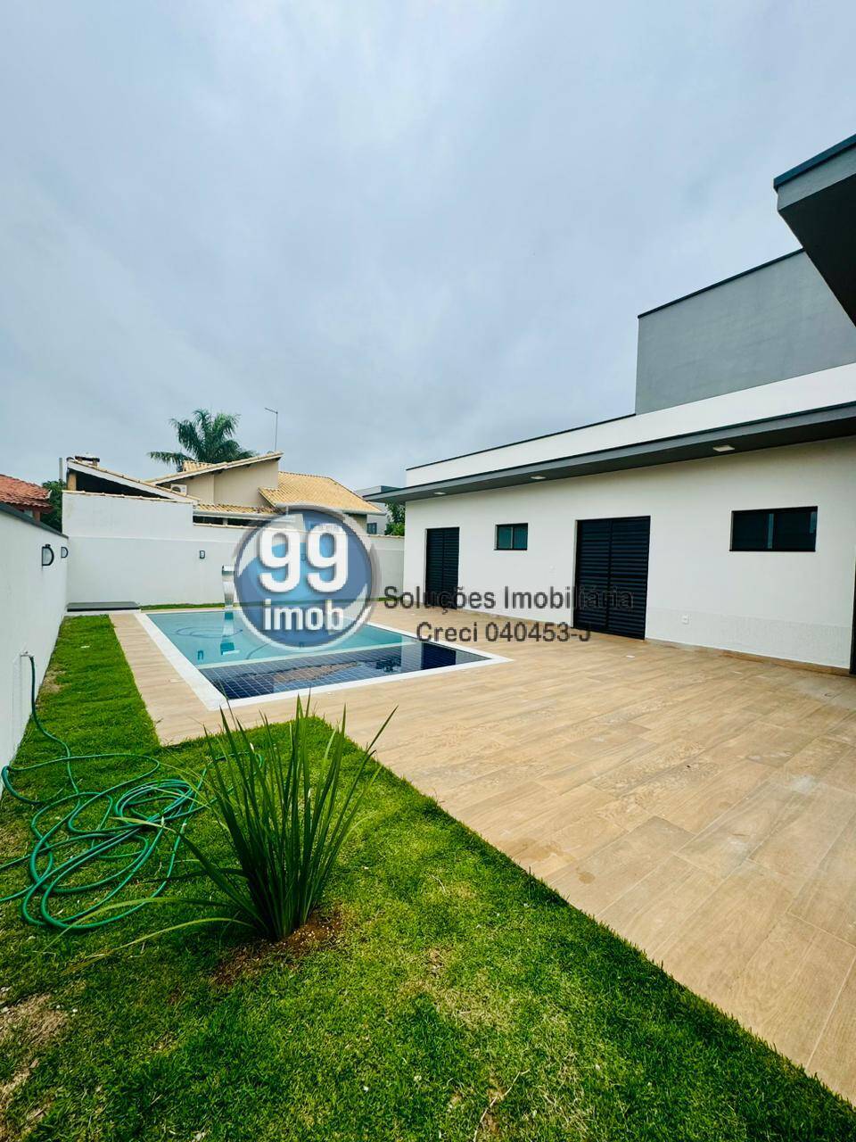 Casa à venda com 3 quartos, 160m² - Foto 4