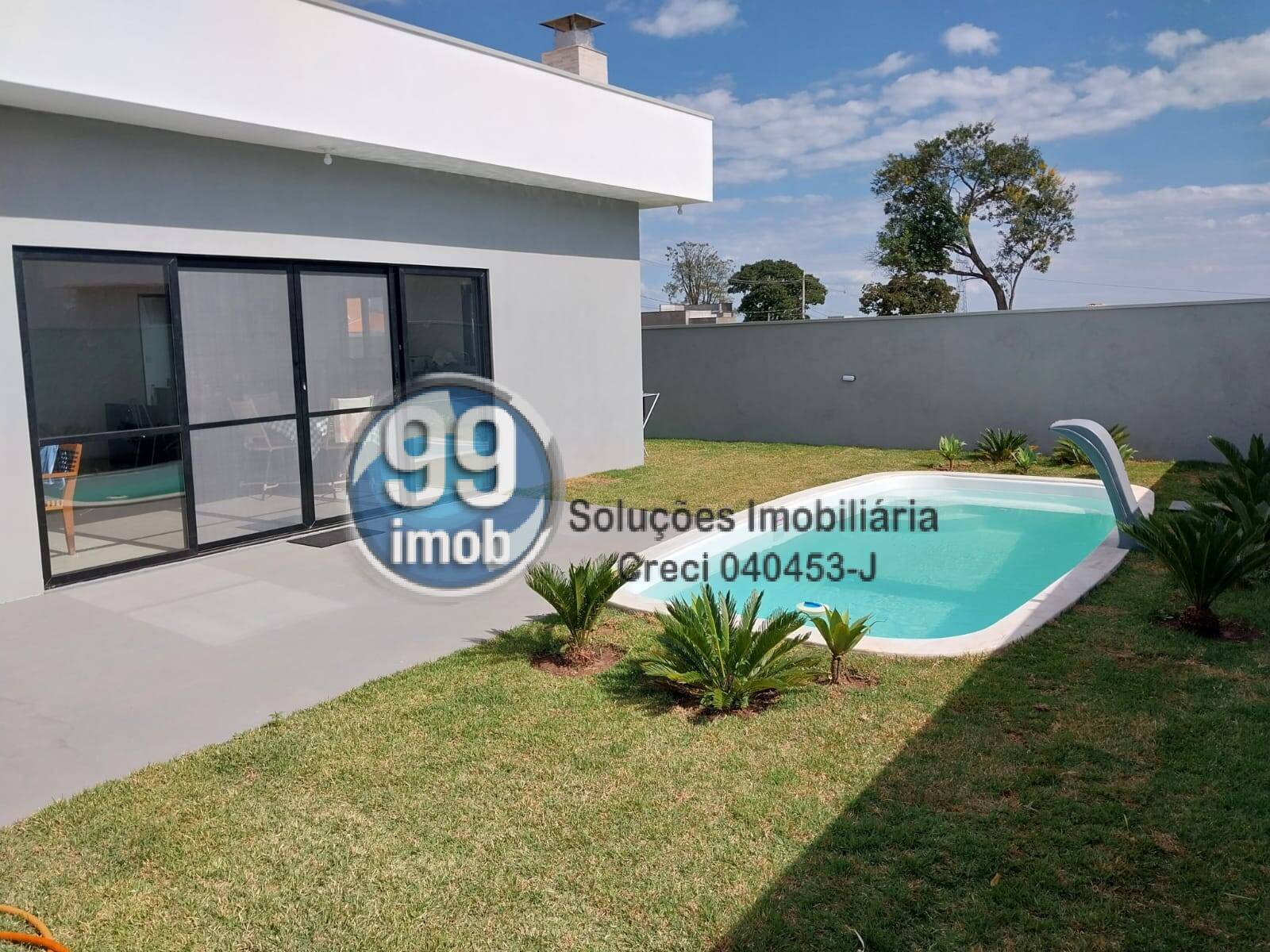 Casa à venda com 3 quartos, 280m² - Foto 9